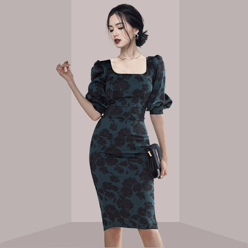 Elegante, vrouwelijke midi-jur - Midi Skirt Floral recensie en prijs